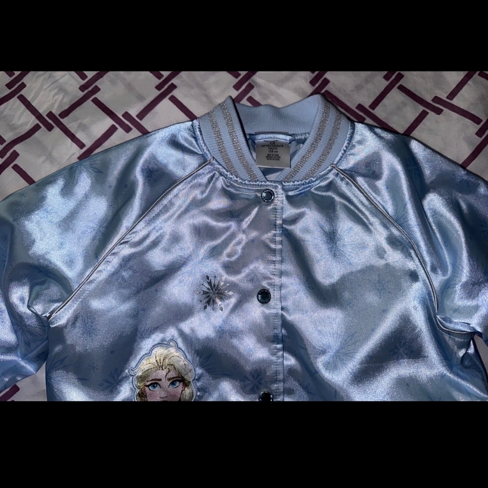 Frozen varsity jacket - Picture 3 of 4
